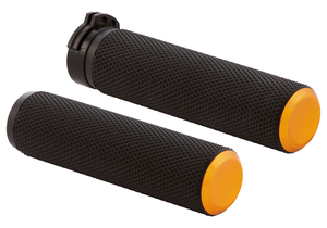 Puños de manillar Arlen Ness Knurled Fusion con textura acanalada en negro