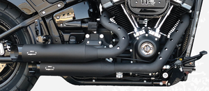 Escape ajustable 2 en 1 MCJ instalado en motocicleta Softail Milwaukee Eight