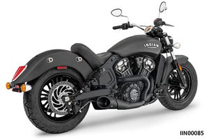 Escape Shorty 2-1 instalado en Indian Scout