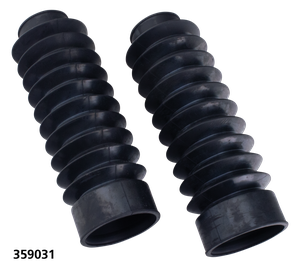 Protectores de horquilla negros instalados en las barras de una motocicleta Harley-Davidson