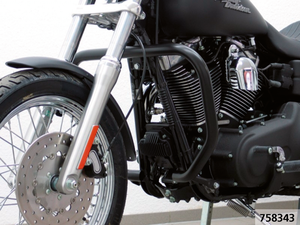 Defensas Fehling instaladas en una motocicleta Harley-Davidson Dyna