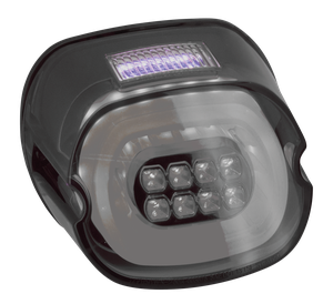 Luz trasera LED Paradox Zodiac negra instalada en motocicleta