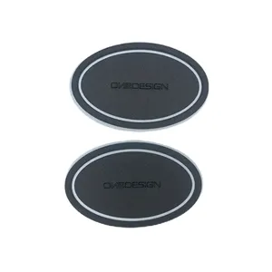 Calcomanías decorativas aplicadas sobre protector de depósito de motocicleta
