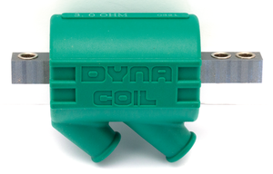 Bobina de encendido Dyna-Mite con conector de salida angulada fabricada por Dyna-Tek