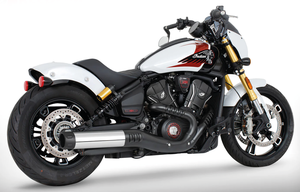Par de silenciosos slip-on de 4 pulgadas instalados en Indian Scout modelo 2025