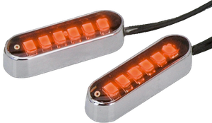 Luz trasera Convex Cyron con 6 diodos LED montada en motocicleta