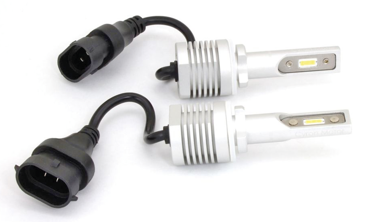Bombillas LED Cyron de luz concentrada y conducción para retrofit en motocicleta
