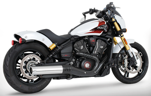 Par de silenciosos slip-on de 4 pulgadas instalados en Indian Scout 2025