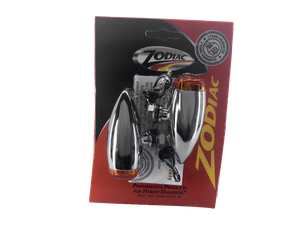Piloto trasero LED Infinity negro instalado en motocicleta custom
