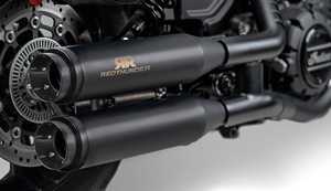 Par de silenciosos Redthunder instalados en Indian Scout