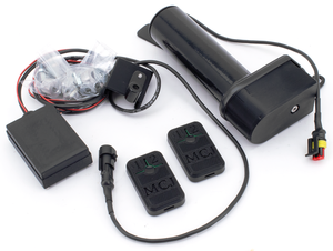 Escape 2 en 1 ajustable MCJ instalado en motocicleta Harley-Davidson Nightster