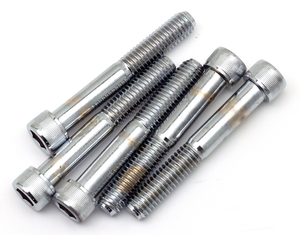 Surtido de tornillos Allen con cabeza hexagonal e acabado cromado brillante
