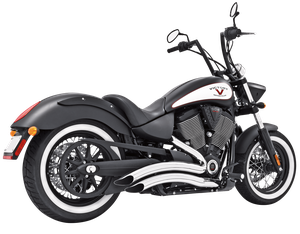 Accesorio Sharp Curve instalado en motocicleta Victory Cruiser