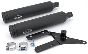 Par de silenciadores V-Performance instalados en motocicleta Softail