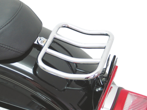 Portaequipajes Fehling instalado en la parte trasera de una Harley-Davidson Dyna