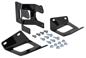 Soportes Dominator para carenado estilo ST instalados en motocicleta