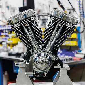 Motor V-Series S&S instalado en motocicleta Harley-Davidson
