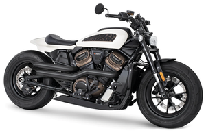 Sistema de escape Declaration Freedom Performance instalado en motocicleta Harley-Davidson Sportster