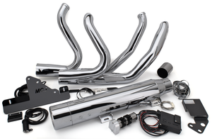 Sistema de escape MCJ 2-en-2 Royal 100 negro instalado en Harley-Davidson Fat Boy 2025
