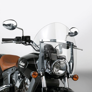 Parabrisas corto National Cycle Switchblade desmontable instalado en motocicleta