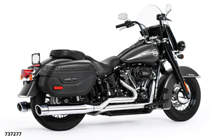 Sistema de escape doble Combat True Dual instalado en motocicleta