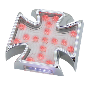 Piloto trasero de aluminio billet cromado con diodos LED estilo maltés