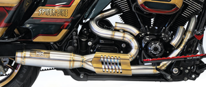 Sistema de escape 2 en 1 RedThunder instalado en motocicleta