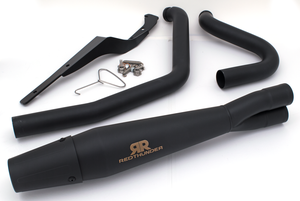 Sistema de escape 2 en 1 RedThunder instalado en motocicleta
