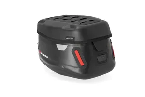 Bolsa de depósito PRO Yukon WP instalada en el depósito de una motocicleta