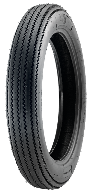 Neumático clásico estilo europeo montado en rueda de motocicleta