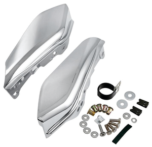 Par de deflectores de aire de chasis medio instalados en motocicleta Harley Touring