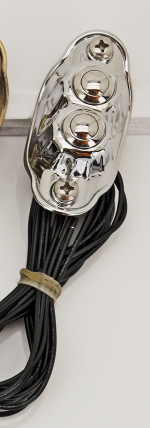Carcasa negra para interruptor deluxe de la marca Kustom Tech