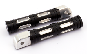 Estribers Accent Cut instalados en una Harley-Davidson Softail Milwaukee Eight