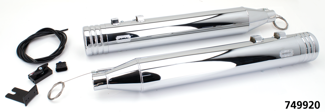 Tubos de escape ajustables MCJ instalados en motocicleta Harley Touring