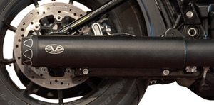 Silenciosos V-Performance Rebel instalados en motocicleta Harley-Davidson Softail modelo 2025