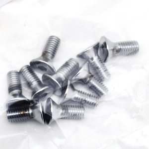 Surtido de tornillos Allen avellanados con cabeza cónica y acabado cromado brillante