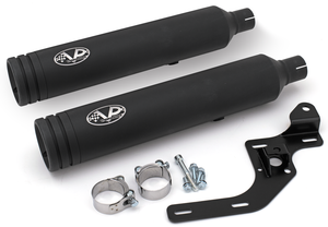 Par de silenciadores V-Performance instalados en motocicleta Harley-Davidson Softail