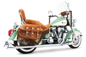Escape Sharktail True Duals montado en Indian con motor PowerPlus