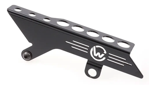Protecciones de correa CULT-WERK instaladas en motocicleta