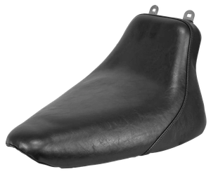 Asiento individual negro DNA montado en una motocicleta Harley-Davidson Softail