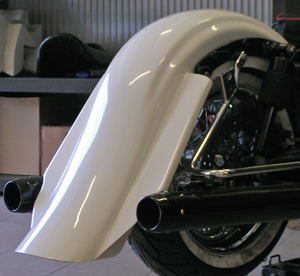 Guardabarros trasero Tommy & Sons para Harley-Davidson Touring