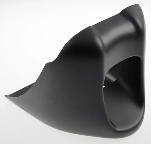 Spoilers delanteros Cult-Werk instalados en motocicleta