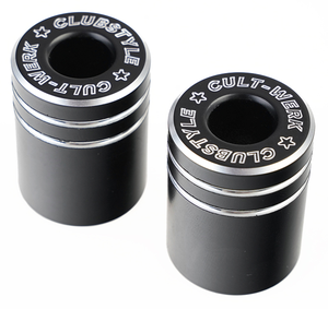 Barras protectoras negras Cult Werk instaladas en manillar de Harley-Davidson Softail