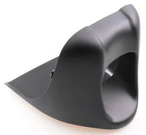 Spoilers delanteros Cult-Werk instalados en motocicleta