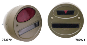 Luz trasera militar Samwel Blackout instalada en Harley WLA