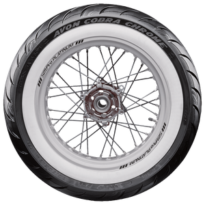 Neumático Avon Cobra Chrome con banda de rodadura cromada para moto custom