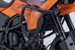 Defensa de motor 108 instalada en cilindro de Harley-Davidson