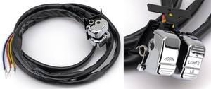 Conmutadores ergonómicos montados en el manillar de una motocicleta Harley-Davidson