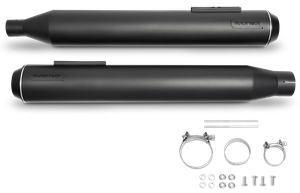 Par de silenciosos Black Duck instalados en motocicleta Harley-Davidson Touring