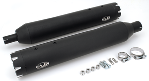 Par de silenciadores V-Performance instalados en motocicleta Harley-Davidson Touring
